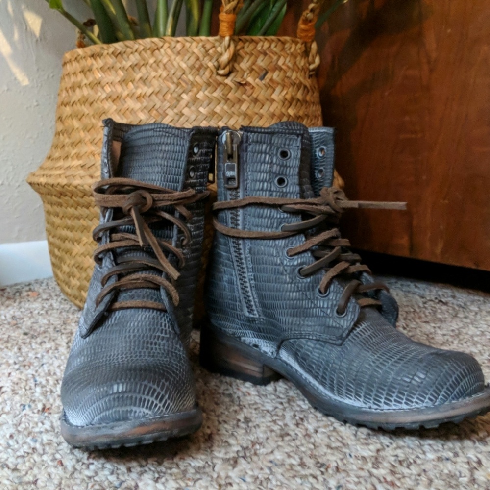 Freebird Manchester Boots